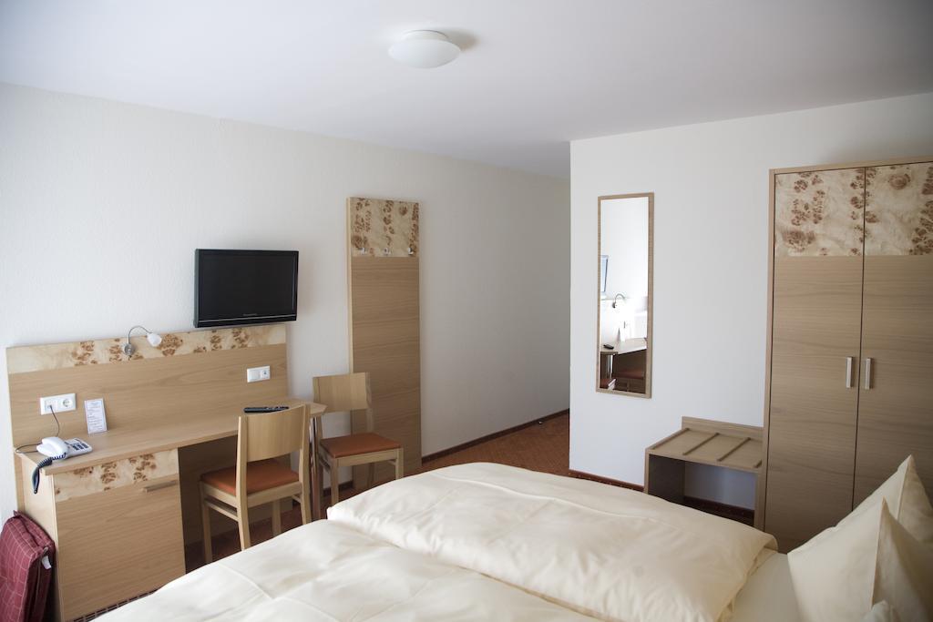 Gasthaus Merkel Hotel Bad Berneck im Fichtelgebirge Chambre photo